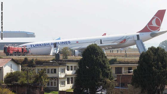 بالصور.. لماذا فشلت الطائرة التركية في الهبوط على ارض مطار كاتماندو؟ صورة رقم 3 بالصور.. لماذا فشلت الطائرة التركية في الهبوط على ارض مطار كاتماندو؟ صورة رقم 3