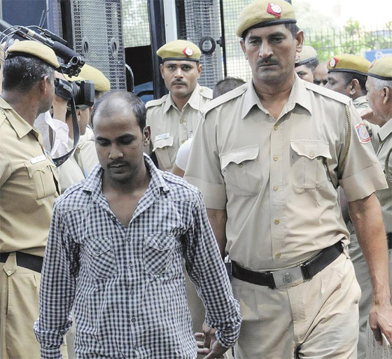 تصريح خطير لمغتصب فتاة دلهي.. على الضحية الا تقاوم!! صورة رقم 1