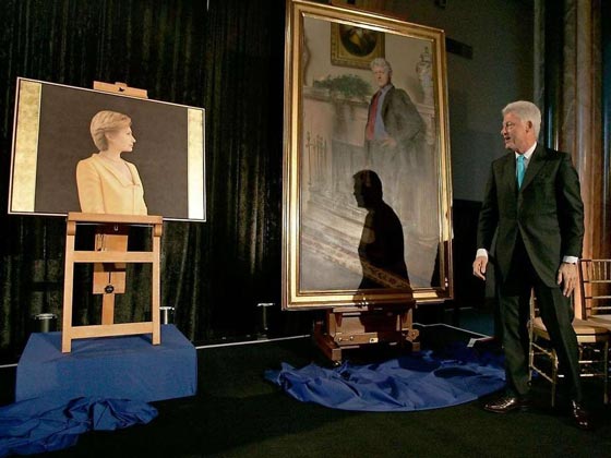 لوحة بورتريه تعيد فضيحة كلينتون مع مونيكا الى الواجهة صورة رقم 4