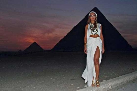 مصر تحتج على فيلم اباحي روسي.. وتعتبره فضيحة دولية صورة رقم 10