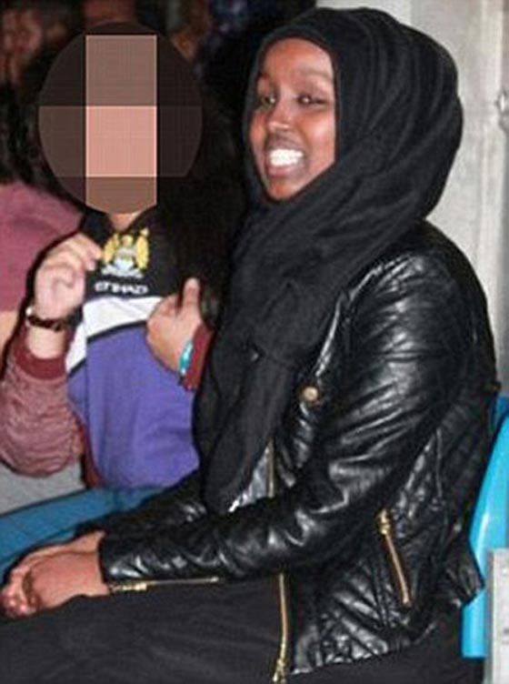 داعش يجتذب الفتيان باغراءات ومحفزات.. وهذه هي صورة رقم 4 داعش يجتذب الفتيان باغراءات ومحفزات.. وهذه هي صورة رقم 4