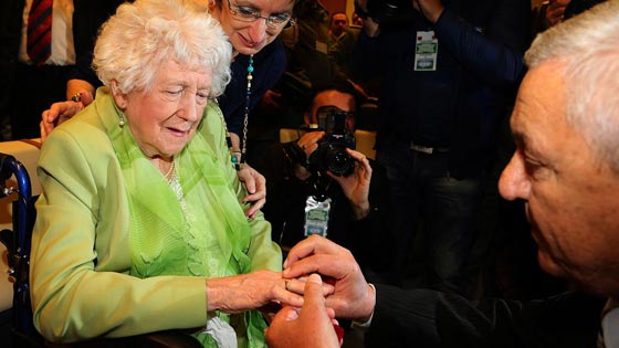 بعد 70 عاما.. خاتم زواج يكشف غموض اختفاء طائرة بريطانية صورة رقم 9