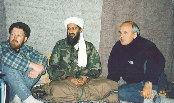 زعيم القاعدة اسامة بن لادن يعود الى عالمنا بصور ولقطات نادرة صورة رقم 6 زعيم القاعدة اسامة بن لادن يعود الى عالمنا بصور ولقطات نادرة صورة رقم 6