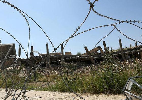  بالصور.. المليشيات الشيعية تحول ضريح صدام في تكريت الى ركام صورة رقم 4