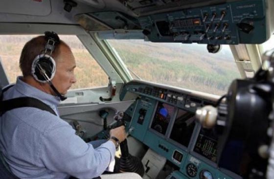 بوتين يهزم الكائنات الفضائية والجلطة الدماغية ويعود ساخرا من الشائعات صورة رقم 13