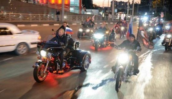 بوتين يهزم الكائنات الفضائية والجلطة الدماغية ويعود ساخرا من الشائعات صورة رقم 14