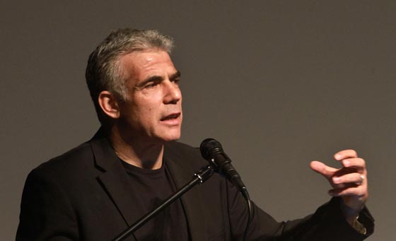 فتح صناديق الاقتراع لانتخابات الكنيست الـ 20 في اسرائيل صورة رقم 12