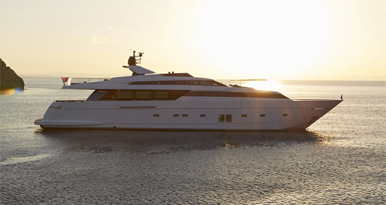 شاهد بالفيديو.. سوق اليخوت في دبي يشبّه بسوق الأحلام صورة رقم 1