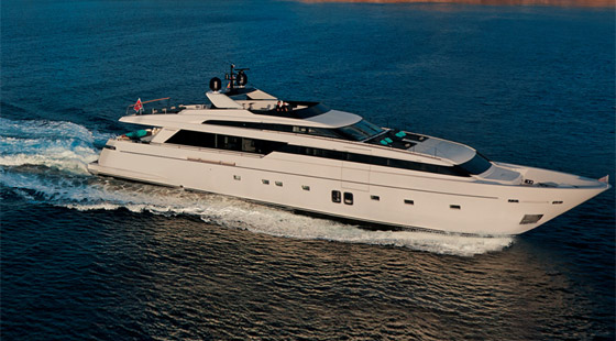 شاهد بالفيديو.. سوق اليخوت في دبي يشبّه بسوق الأحلام صورة رقم 3