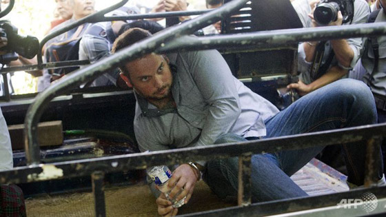 بوذا يسجن نيوزيلنديا وبورميين ويفرض عليهم الاشغال الشاقة.. بسبب صورة رقم 7 بوذا يسجن نيوزيلنديا وبورميين ويفرض عليهم الاشغال الشاقة.. بسبب صورة رقم 7