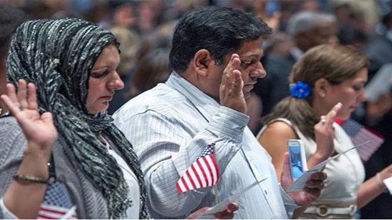 تقديم معلمة يمين الولاء بالعربية.. يقيم نيويورك ويحولها الى وحش كاسر صورة رقم 2 تقديم معلمة يمين الولاء بالعربية.. يقيم نيويورك ويحولها الى وحش كاسر صورة رقم 2