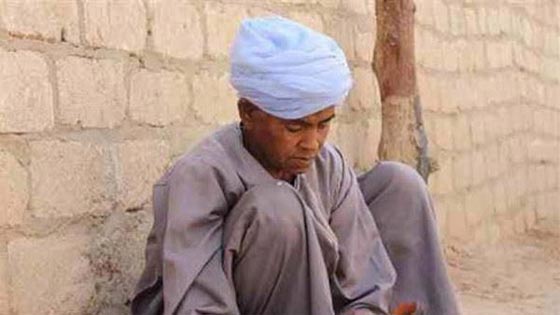 السيسي يكرم المرأة المثالية التي عاشت 43 عاما بزي الرجال صورة رقم 4