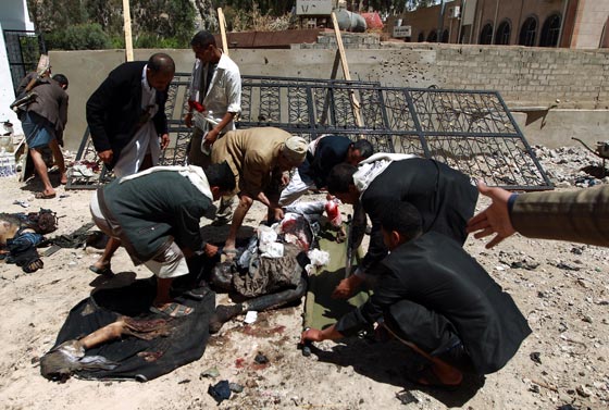 بالفيديو.. شاهد الانتحاري الاعرج منفذ التفجير الدموي في صنعاء صورة رقم 3