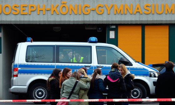 الصندوق الاسود يكشف اسرار السقوط المتعمد للالمانية صورة رقم 36 الصندوق الاسود يكشف اسرار السقوط المتعمد للالمانية صورة رقم 36