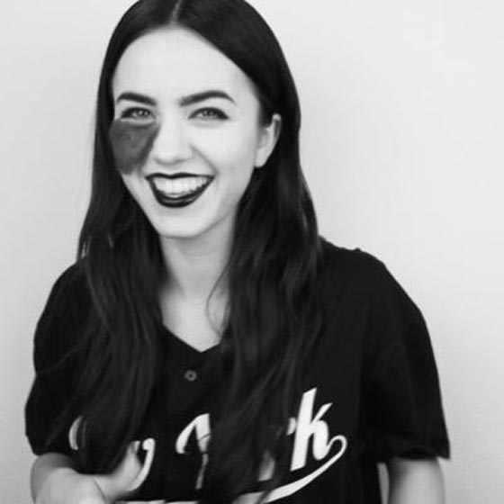 لهذا السبب تحولت عاهة راقصة استعراضية الى مصدر فخر واعتزاز.. صورة رقم 11 لهذا السبب تحولت عاهة راقصة استعراضية الى مصدر فخر واعتزاز.. صورة رقم 11