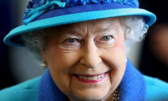  العاملون في قلعة الملكة اليزابيث ينتفضون بسبب تدني اجورهم صورة رقم 2