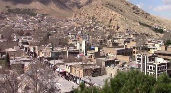 صحفية اسرائيلية تقتحم عرين آيات الله.. وتتجول في بلاده صورة رقم 11