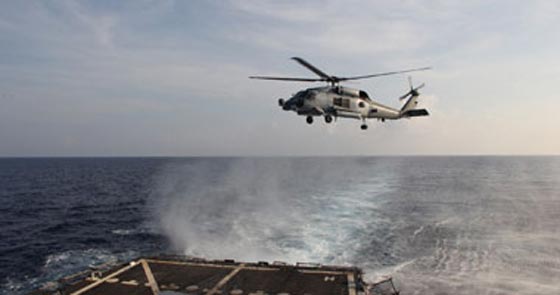 تهريب السلاح للحوثيين.. يتسبب باحتكاك خطير بين مروحية امريكية وطائرة ايرانية صورة رقم 4