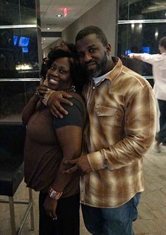 قتل صديقته وانتحر في نزاع على جائزة يانصيب.. قيمتها 500 دولار صورة رقم 5