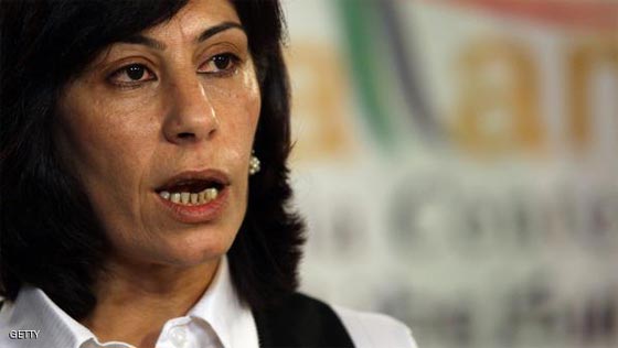 القوات الاسرائيلية تختطف  النائبة الفلسطينية خالدة جرار من بيتها صورة رقم 3