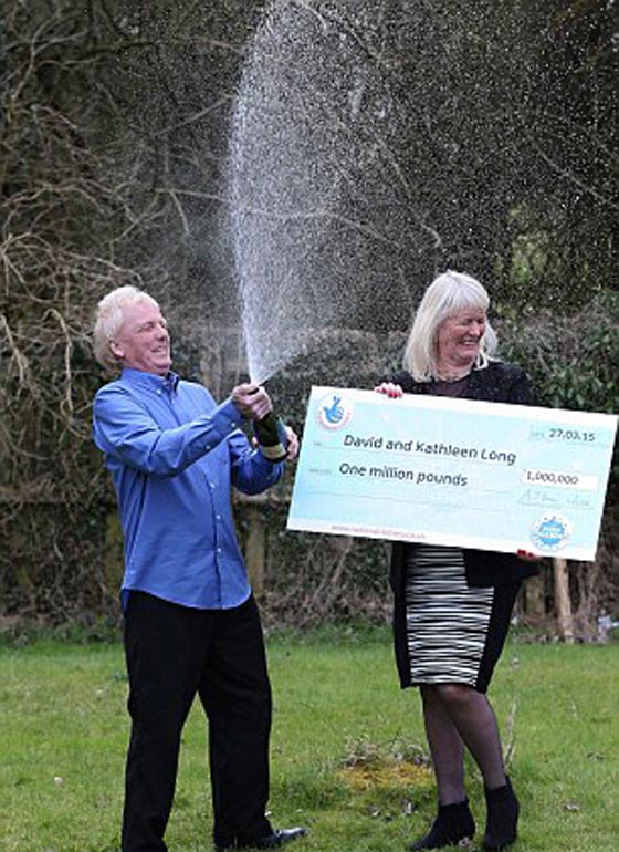 زوجان بريطانيان يربحان مليون استرليني مرتين باليانصيب صورة رقم 5