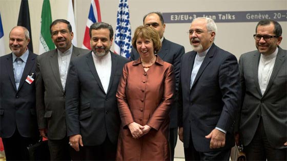 فيديو.. الايرانيون يرقصون طربا على اتفاق لوزان في شوارع طهران صورة رقم 12