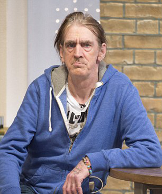 صور مدمن عاطل عن العمل انجب 40 طفلًا من 20 امرأة ويريد المزيد صورة رقم 1