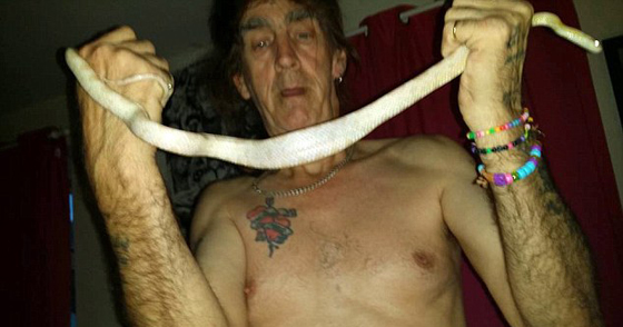 صور مدمن عاطل عن العمل انجب 40 طفلًا من 20 امرأة ويريد المزيد صورة رقم 9