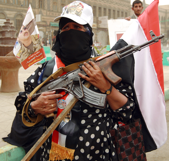 الرياض وطهران تخوضان حربا بالوكالة.. نيابة عن الصراع في اليمن!! صورة رقم 7