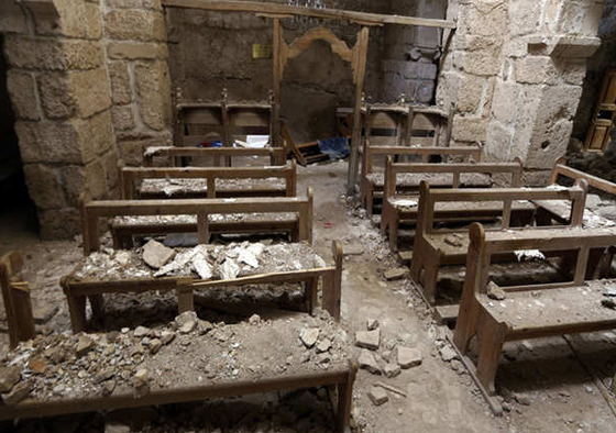 بالصور.. كنائس الشرق الأوسط تبكي في العيد ولا فرح بالفصح المجيد صورة رقم 14