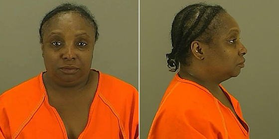 قضى على صحن الصلصة فكادت صديقته تقضي عليه طعنا بالسكين!! صورة رقم 1