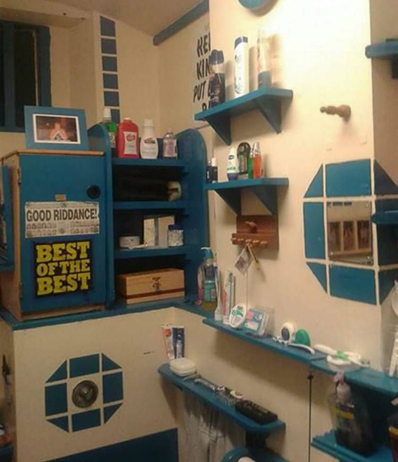 تاجر مخدرات يعيش في السجن مثل الملوك.. شاهد صور السيلفي   صورة رقم 7