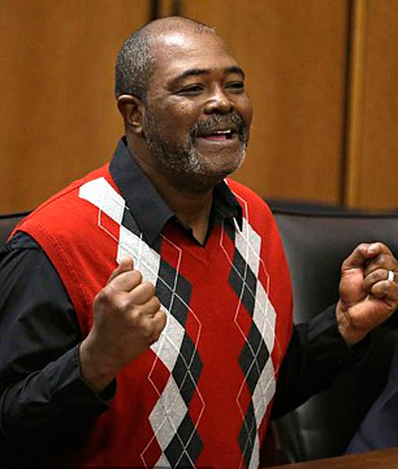 برئ يقضي 27 عاما في غياهب السجن.. بسبب شهادة طفل مزورة!! صورة رقم 9