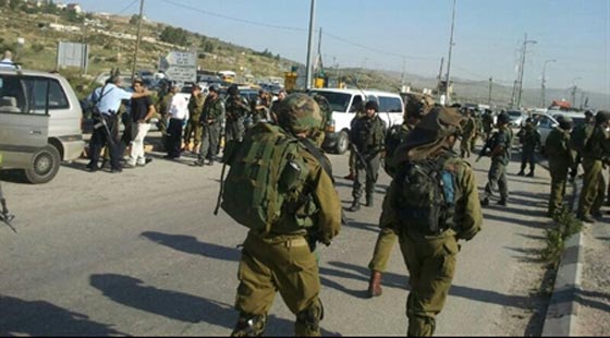 فلسطيني يدفع حياته خلال مهاجمته لجنود اسرائيل بالسلاح الابيض صورة رقم 2