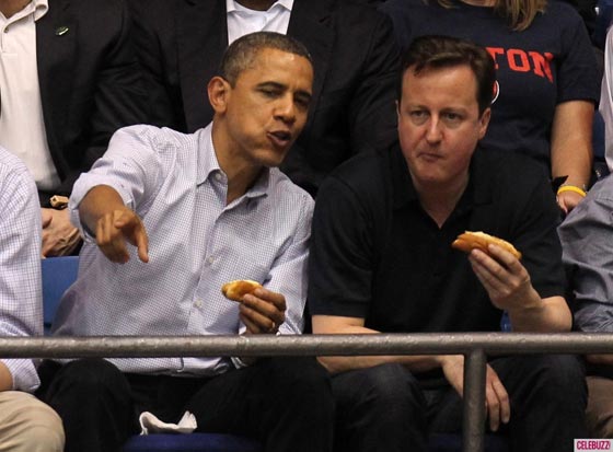 اجى يكحلها عماها.. كاميرون يحرج نفسه بانقضاضه على شطيرة نقانق هوت دوغ صورة رقم 9 اجى يكحلها عماها.. كاميرون يحرج نفسه بانقضاضه على شطيرة نقانق هوت دوغ صورة رقم 9