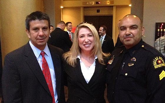 الفضائح تتقاطر.. مسؤول في الامن الأمريكي يقترح على موظفة ممارسة الرذيلة معه!! صورة رقم 1 الفضائح تتقاطر.. مسؤول في الامن الأمريكي يقترح على موظفة ممارسة الرذيلة معه!! صورة رقم 1