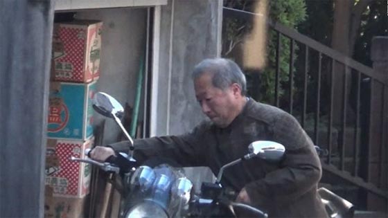 مدير مدرسة سابق أقام علاقات حميمة مع 12 الف امرأة بينهن طفلات صورة رقم 1