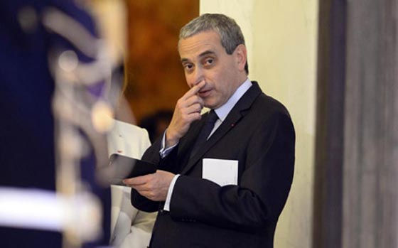 سفير مثلي الميولية يضع باريس والفاتيكان في اختبار قوة فريد من نوعه صورة رقم 3 سفير مثلي الميولية يضع باريس والفاتيكان في اختبار قوة فريد من نوعه صورة رقم 3