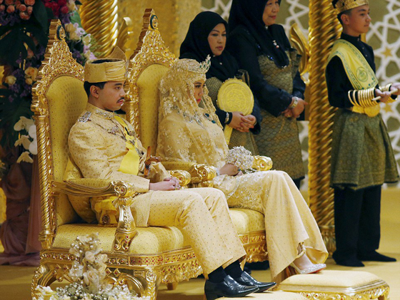 زفاف اسطوري لأصغر ابناء سلطان بروناي في أكبر قصور العالم صورة رقم 6 زفاف اسطوري لأصغر ابناء سلطان بروناي في أكبر قصور العالم صورة رقم 6
