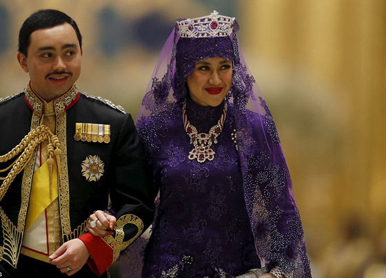 زفاف اسطوري لأصغر ابناء سلطان بروناي في أكبر قصور العالم صورة رقم 14 زفاف اسطوري لأصغر ابناء سلطان بروناي في أكبر قصور العالم صورة رقم 14