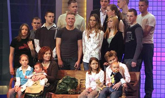 امرأة المانية تجاوزت الـ 65 حامل بأربعة توائم صورة رقم 3 امرأة المانية تجاوزت الـ 65 حامل بأربعة توائم صورة رقم 3