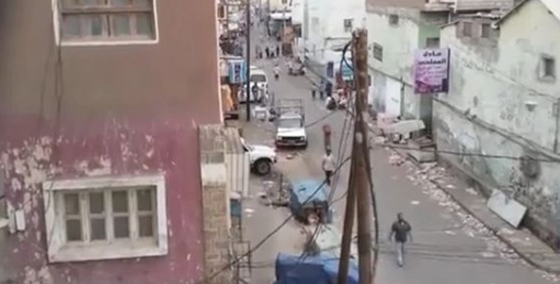 مساجد عدن تدعو الحوثيين للاستسلام مقابل الأمان والعهد صورة رقم 2 مساجد عدن تدعو الحوثيين للاستسلام مقابل الأمان والعهد صورة رقم 2