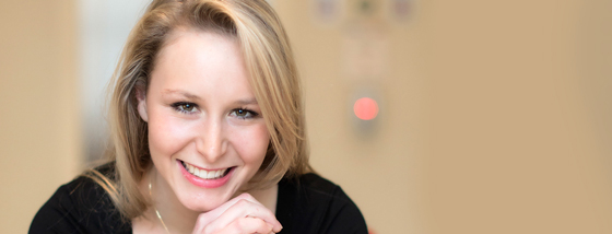 باريس: عرش مارين لوبان يهتز.. بسبب قريبتها الحسناء صورة رقم 10