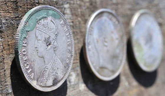 بعد 70 عاما.. انجلترا تحصل على شحنتها المكونة من اطنان الفضة صورة رقم 10