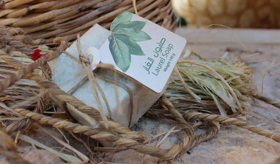 صور اغلى صابون في العالم من لبنان مصنوع من الذهب، العطور ومسحوق الماس  صورة رقم 3