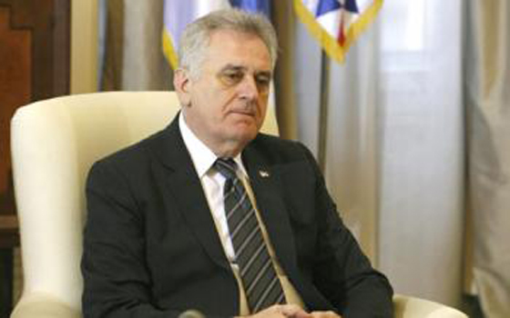 طائرة الرئيس الصربي تهوي لمدة دقيقتين وتمسك الطيار منع كارثة صورة رقم 1