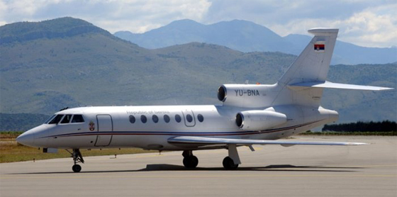 طائرة الرئيس الصربي تهوي لمدة دقيقتين وتمسك الطيار منع كارثة صورة رقم 3