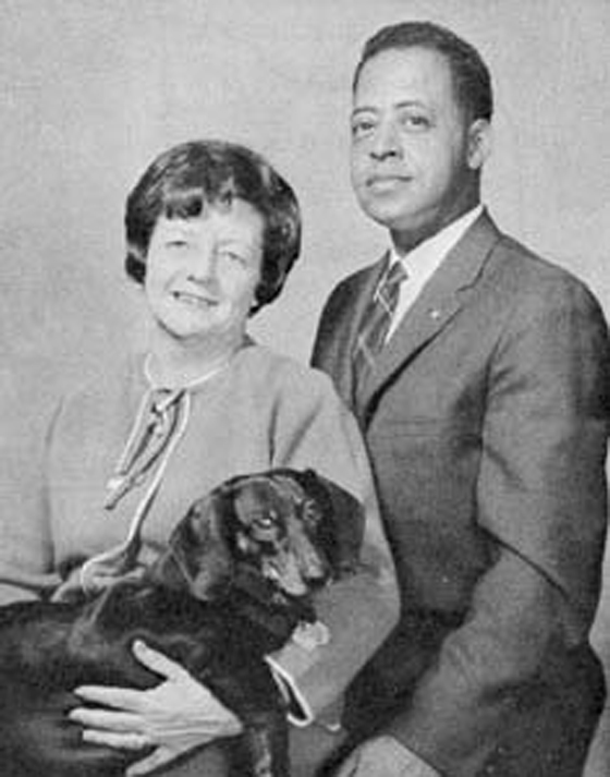 الكائنات الفضائية تغزو الارض.. قصص اكشن في محورها الاختطاف صورة رقم 2