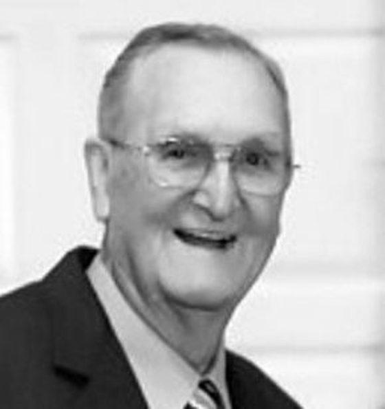 امريكي على فراش الموت يدعو لعدم انتخاب هيلاري كلنتون صورة رقم 1