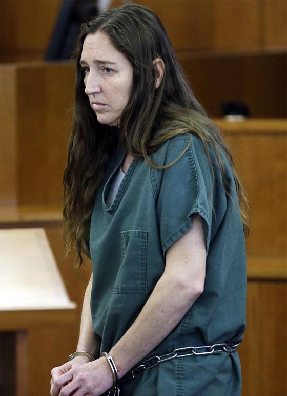 السجن 15 عاما لامريكية قتلت اطفالها الستة وتفادت حكم الاعدام! صورة رقم 3 السجن 15 عاما لامريكية قتلت اطفالها الستة وتفادت حكم الاعدام! صورة رقم 3